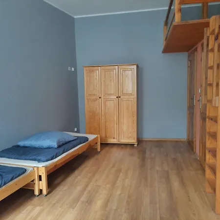 Pokoj Z Aneksem Srodmiescie To Let *